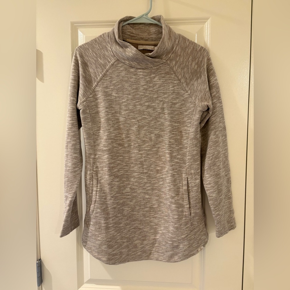 EUC Prana long sleeve top